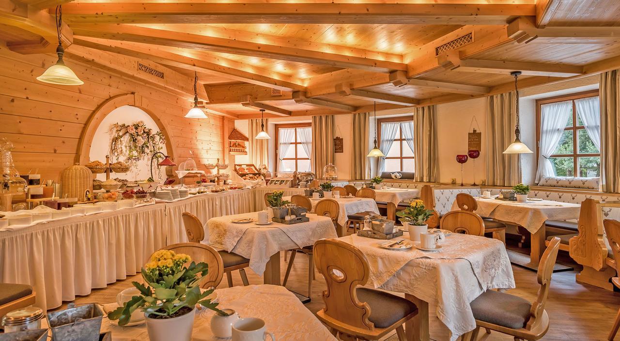 Hotel Mutz Garni Inning am Ammersee Ngoại thất bức ảnh