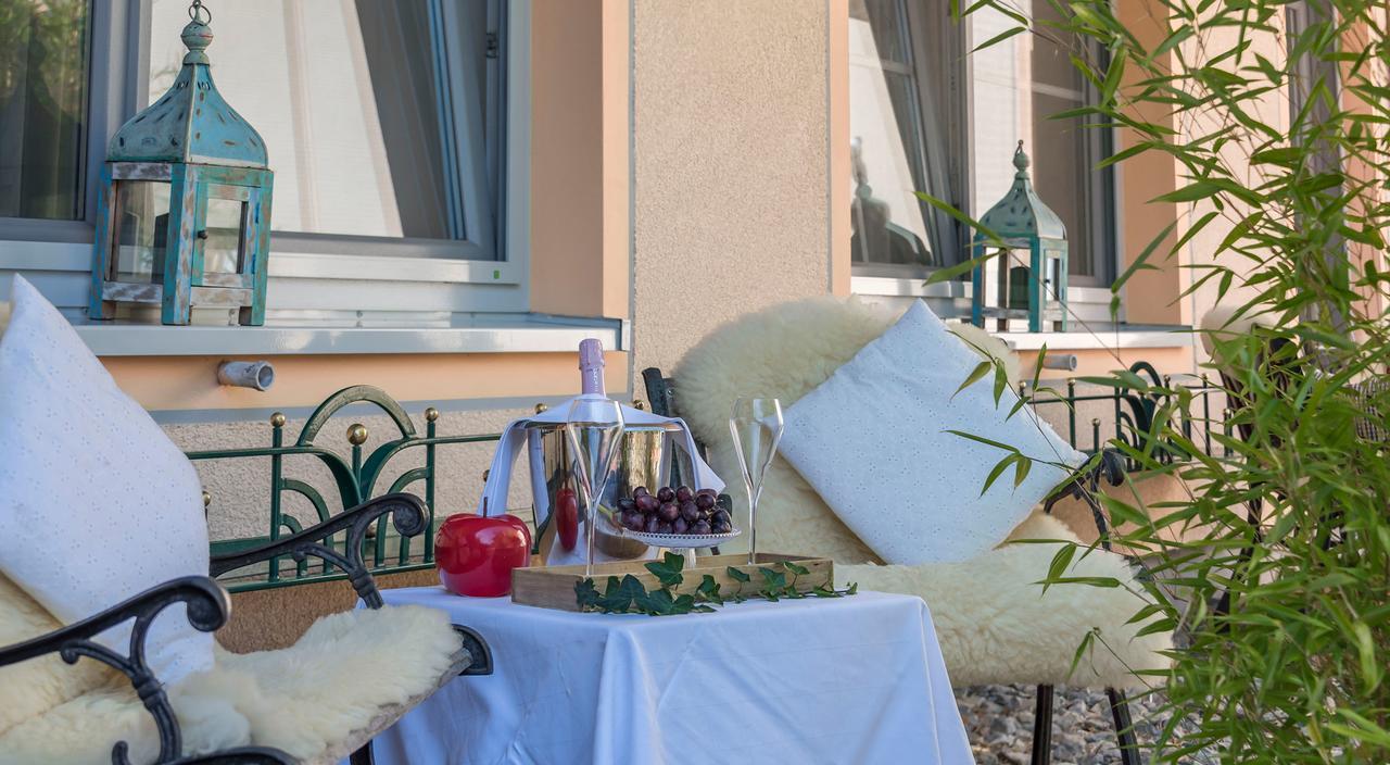 Hotel Mutz Garni Inning am Ammersee Ngoại thất bức ảnh