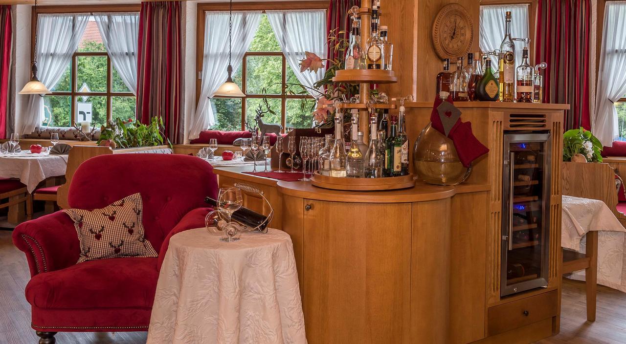 Hotel Mutz Garni Inning am Ammersee Ngoại thất bức ảnh