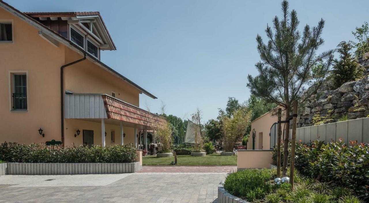 Hotel Mutz Garni Inning am Ammersee Ngoại thất bức ảnh