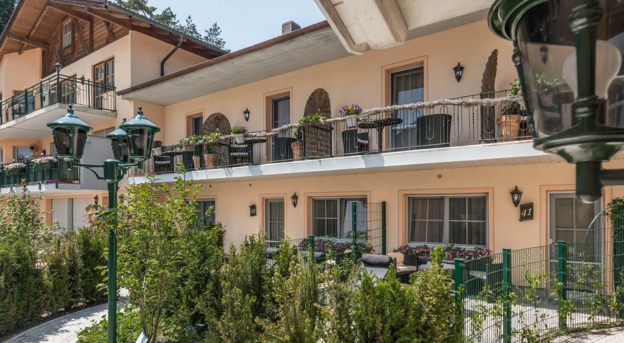 Hotel Mutz Garni Inning am Ammersee Ngoại thất bức ảnh